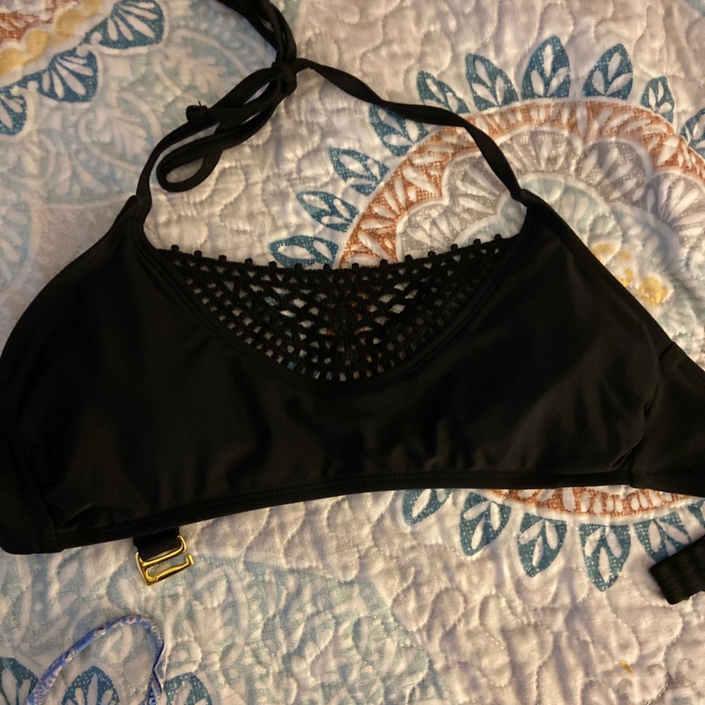 Bikini top